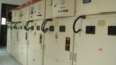 什么是開關(guān)柜無(wú)功功率補(bǔ)償裝置【千亞電氣】